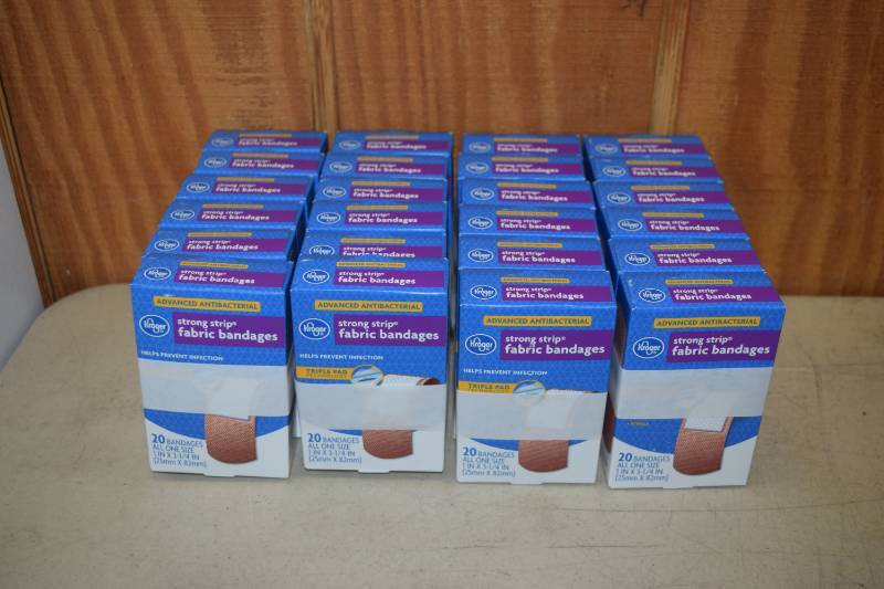 lot 312 image: 24 Boxes of Strong Strip Fabric Bandages