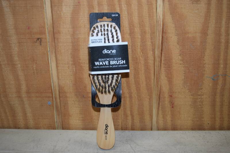lot 323 image: 6 Reinforced Boar Wave Brushes