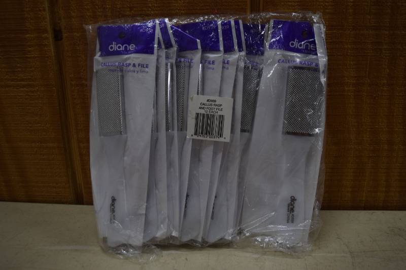 lot 328 image: 12 Callus Rasp and Files