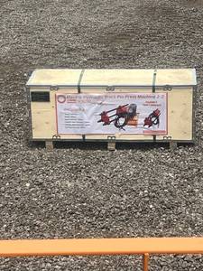 lot 1003 image: Electric Hydraulic Track Pin Press Machine 100 Ton Model YLJ100