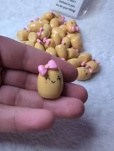lot 2840 image: Positive Potato Motivational Gift Set with Cute Kawaii Figures