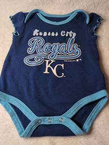 lot 2854 image: Kansas City Royals Baby Onesie 0-3 Months