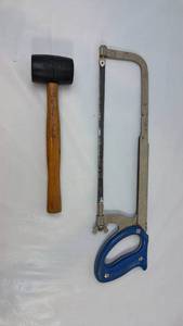 lot 37 image: Rubber Mallet and Hacksaw Hand Tool Set