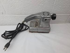 lot 145 image: Guild Electric Power Planer Model 100