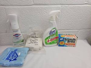 lot 191 image: Household Cleaning Supply Bundle