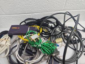 lot 193 image: Mixed Computer Cable and Connector Bundle with Network Device