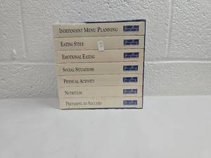 lot 194 image: Jenny Craig Weight Management Program Book Set