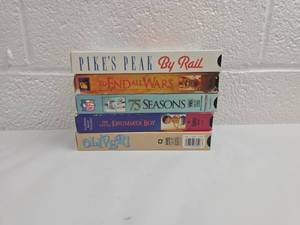 lot 204 image: Classic VHS Movie Collection Bundle