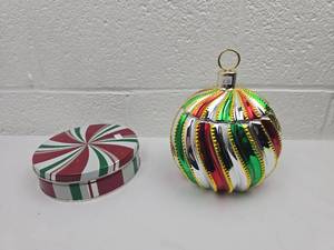 lot 234 image: Glass Christmas Ornament Cookie Jar with Peppermint Candy Design