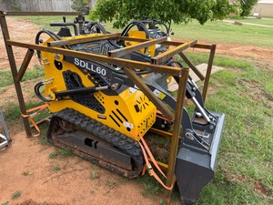lot 5005 image: Unused SDLANCH Skid Steer Loader (SSL60)