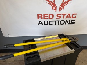 lot 5183 image: Unused ZJG Heavy Duty Bolt Cutters 48 in