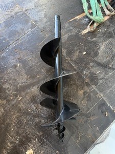 lot 5070 image: Unused SDLANCH 11.8 in Auger Drill Rod Extension