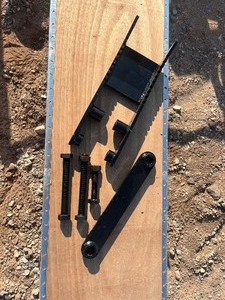 lot 5191 image: Unused ZJG Excavator Mechanical Thumb Clamp