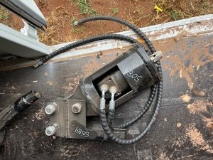 lot 5084 image: Unused SDLANCH Mini Excavator 7.9 in Drill Auger Attachment