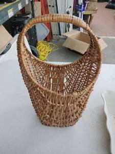 lot 20557 image: vintage wicker gondola basket