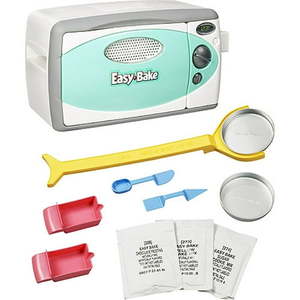 lot 20567 image: Easy Bake Oven
