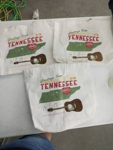 lot 20598 image: Set of 3 Greetings from Tennessee Reusable Totes