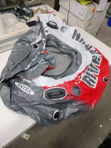 lot 20640 image: Intex River Run I inflatable water tube