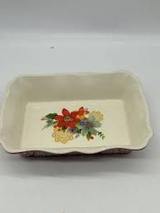 lot 20558 image: Pioneer Woman ceramic rectangular baking dish