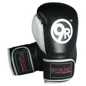 lot 20570 image: 9Round Fitness training boxing gloves
