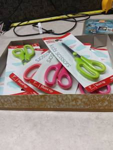 lot 54 image: Office Depot Kids Scissors 5 Inch Blunt Tip collection