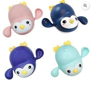 lot 13718 image: Kids Bath Toys, Penguin,  8 Count