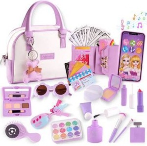lot 13837 image: My New Purse Kids Play Set