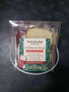 lot 1975 image: Favorite Day Bakery Holiday Stocking Sugar Cookie Kit BB 4126 - Retail $0