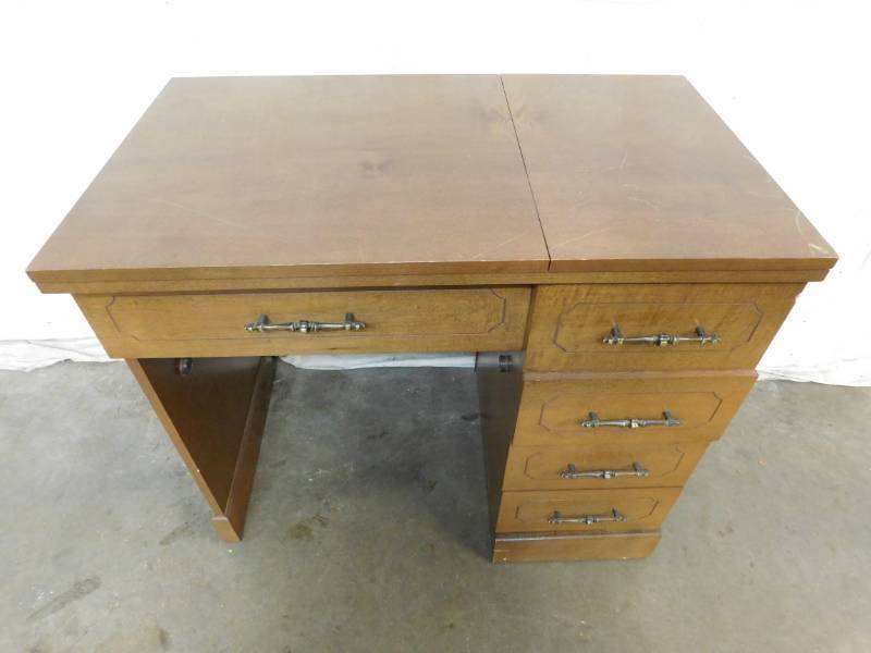 lot 1755 image: Sewing Machine Table