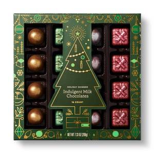 lot 2228 image: Shimmer Dusted Milk Christmas Candy Chocolate Gift Box - 6.6oz16ct - Favorite Day BB 10.1.26 - Retail $10