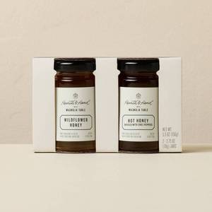 lot 2639 image: Wildflower & Hot Honey - 5.5oz2pk - Hearth & Hand with Magnolia Table BB 10.21.27 - Retail $8