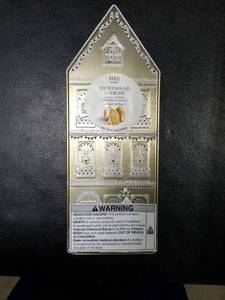 lot 2744 image: M&S Food  Shortbread Cookies in Tin BB 8.19.26