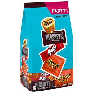 lot 3655 image: Reeses, Kit Kat, Hersheys Assorted Candy Party Bag - 30.05oz BB 11.26