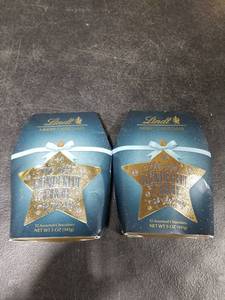 lot 4037 image: 2pk Lindt Christmas Assorted Chocolates 5oz