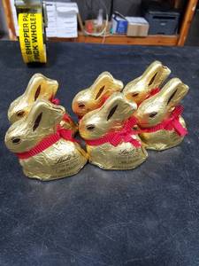 lot 4282 image: 6pk Lindt Milk Chocolate Gold Bunnies 3.5oz