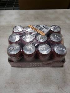 lot 4751 image: 12pk Cove Soda Cranmerry