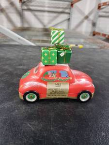 lot 4916 image: M&S Food Assorted Fruit Flavored Jelly Candy 3.5oz in Tin Car Decor