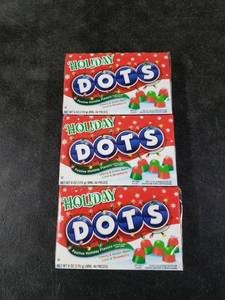 lot 4918 image: 3pk Holiday Dots 6oz