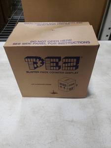 lot 5117 image: 12pk PEZ Dispensers with Candy Christmas Edition