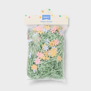 lot 4072 image: 2pk Easter Basket Green Paper Grass & Flower Shred - Spritz with 1 Bag Of Purple Easter Grass