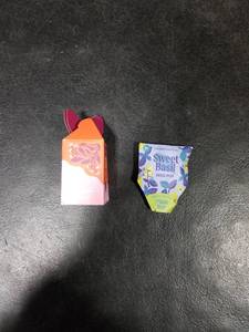 lot 4149 image: 2 Pack Seed Balls