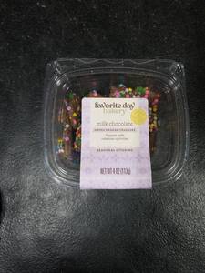 lot 6902 image: Favorite Day Bakery Milk Chocolate Dipped Graham Crackers