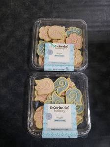lot 7166 image: 2pk Favorite Day Bakery Sugar Mini Cookies