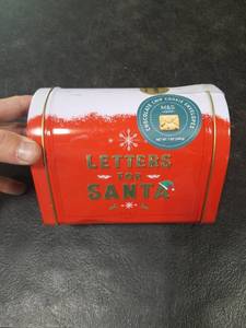 lot 7867 image: M&S Food Chocolate Chip Cookie Envelopes Letters For Santa Tin
