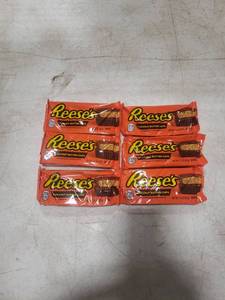 lot 7903 image: 6pk 2ct Reeses Peanut Butter Cups