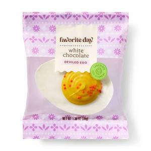 lot 8018 image: 5pk Spring Easter Candy White Chocolate Deviled Egg - 1.36oz - Favorite Day