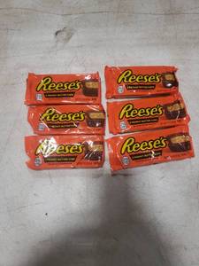 lot 8419 image: 6pk Reeses Peanut Butter Cups