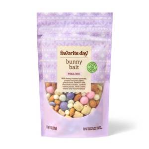 lot 8644 image: 2pk Easter Bunny Bait Trail Mix - 8oz - Favorite Day