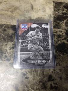 lot 747 image: 2019 Topps Lou Gehrig New York Yankees Baseball Card