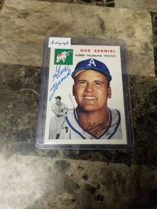 lot 751 image: 1954 Topps Autographed Gus Zernial Philadelphia Athletics Baseball Card